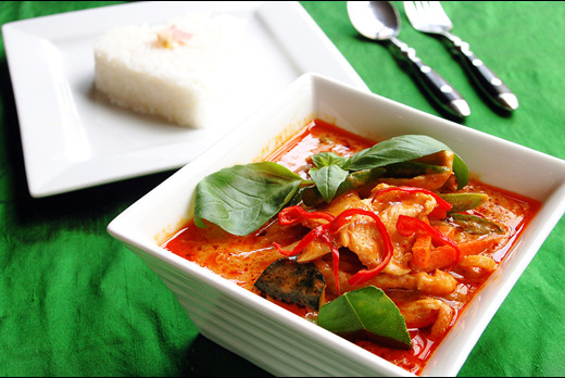 Thai Red Curry - Thai Food Delivery in West Barnes KT3