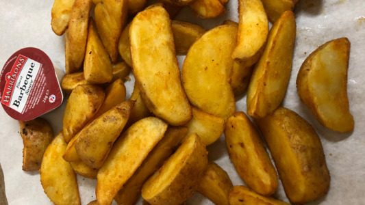 Potato Wedges - Lunchtime Delivery in Hailey OX29