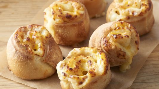 Garlic Dough Bites - American Pizza Collection in Witney OX28