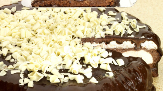 Hanky Panky Choc Pie - Pizza Collection in North Leigh OX29