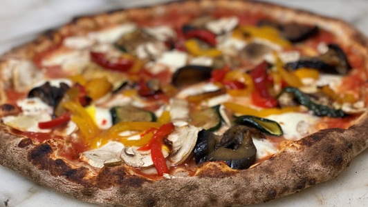 Vegetariana - Wood Fired Pizza Delivery in Millwall E14