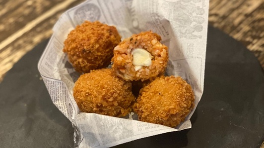 Mini Arancini Balls (15 Pieces) - Wood Fired Pizza Delivery in Isle Of Dogs E14