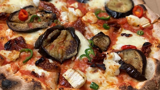 Caprino (v) - Best Pizza Collection in Kidbrooke SE3