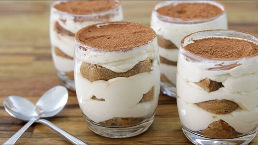 Mini Tiramisu Cup - Pizza Collection in Quy Waters CB1