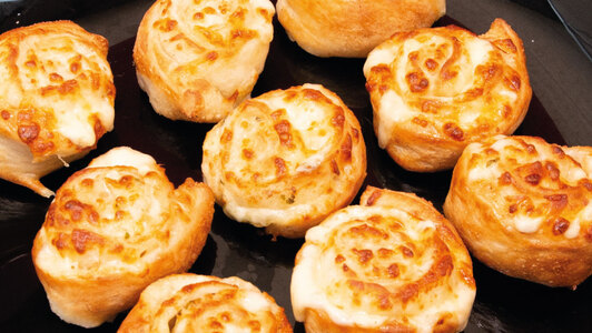 Spiral Dough Balls (Garlic & Cheese) - Food Delivery in Parkside Glade NE23