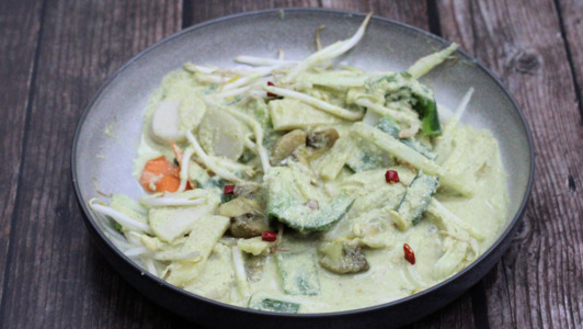 Mixed Vegetable Thai Green Curry 🌶🌶🍃 - Halal Chinese Delivery in Langley Bottom SG4