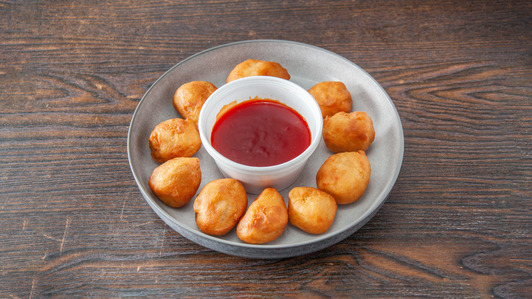 Sweet & Sour Chicken Balls (10 Pieces) - Halal Chinese Delivery in Redcoats Green SG4