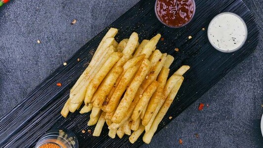 Large Piri Piri Chips Ⓥ - Piri Piri Collection in Newtown CB2