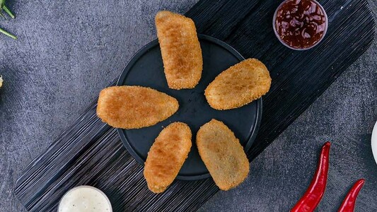 Stuffed Jalapenos Ⓥ - Fried Chicken Collection in Fen Ditton CB5
