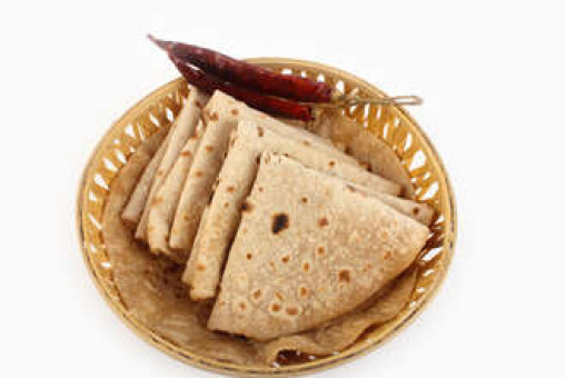 Cheese And Chilli Naan - Balti Collection in Long Reach RM19