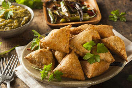 Vegetable Samosa - Curry Collection in Dartford Marshes DA1