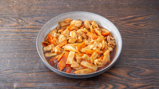 Chicken with Cashew Nuts in Yellow Bean Sauce - Chinese Restaurant Delivery in Letchworth SG6