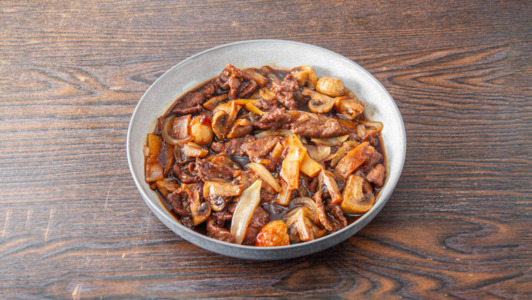Beef with Mushrooms - Crispy Duck Delivery in Todds Green SG1