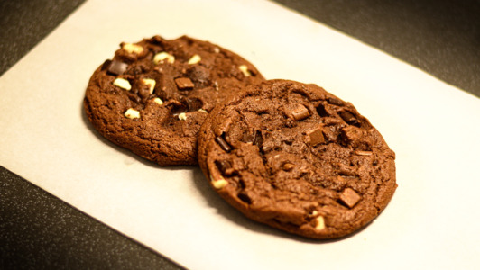 Triple Chocolate Chip Cookies Ⓥ - Food Collection in Isle Of Dogs E14