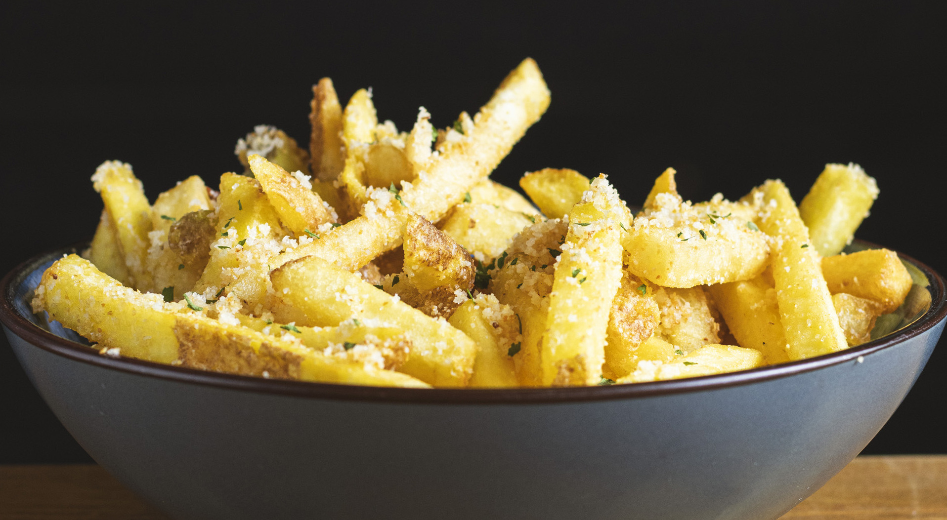Parmezan & Garlic Chips - Lunch Collection in Garthdee AB10