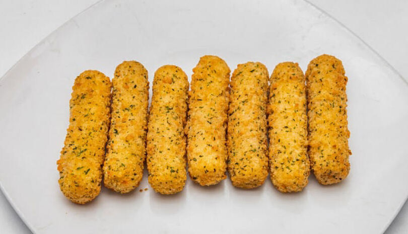7 Mozzarella Sticks - Chicken Collection in Sutton SM1