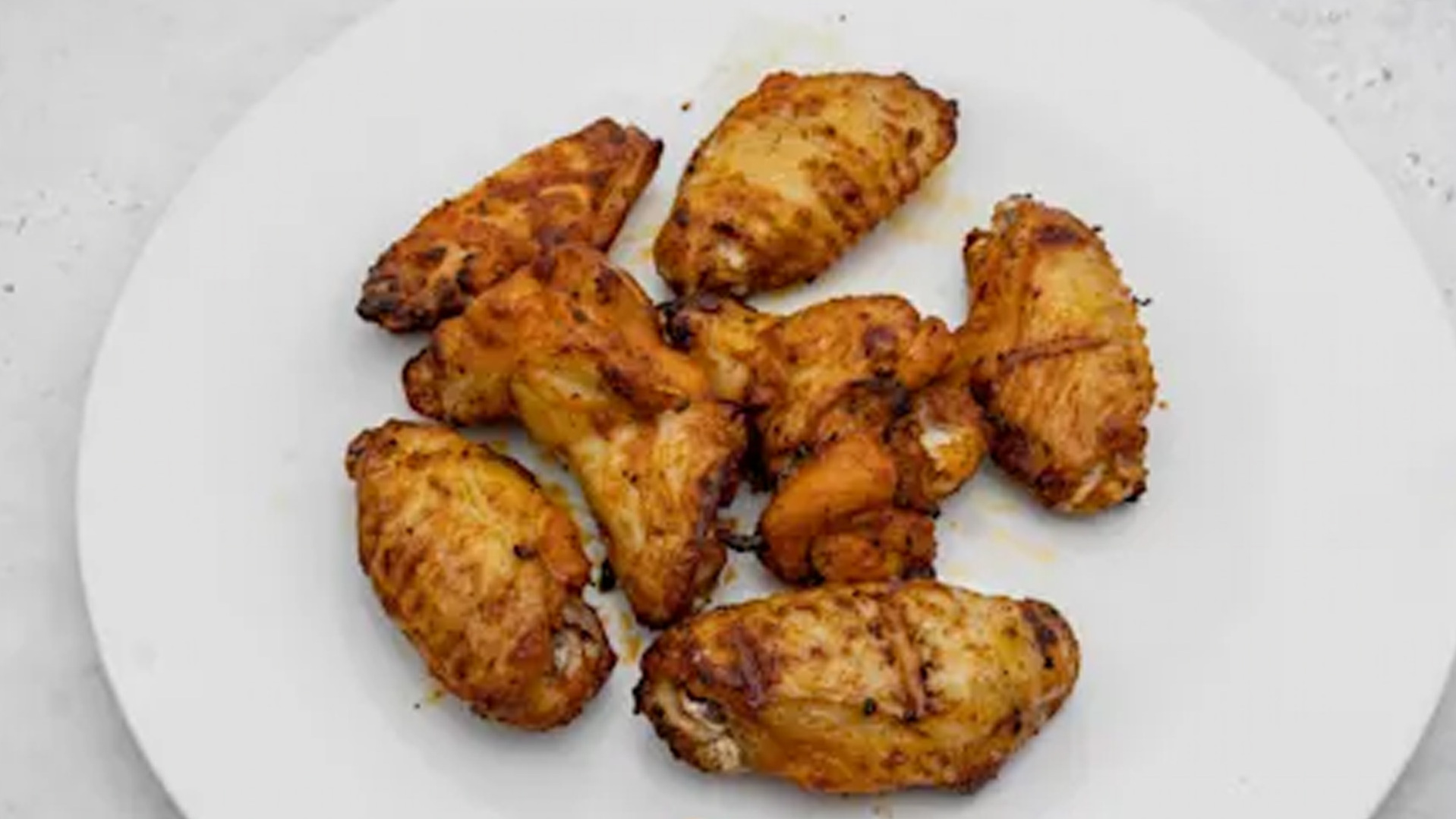 7 BBQ Chicken Wings - Milkshakes Delivery in Rooks Nest SG1