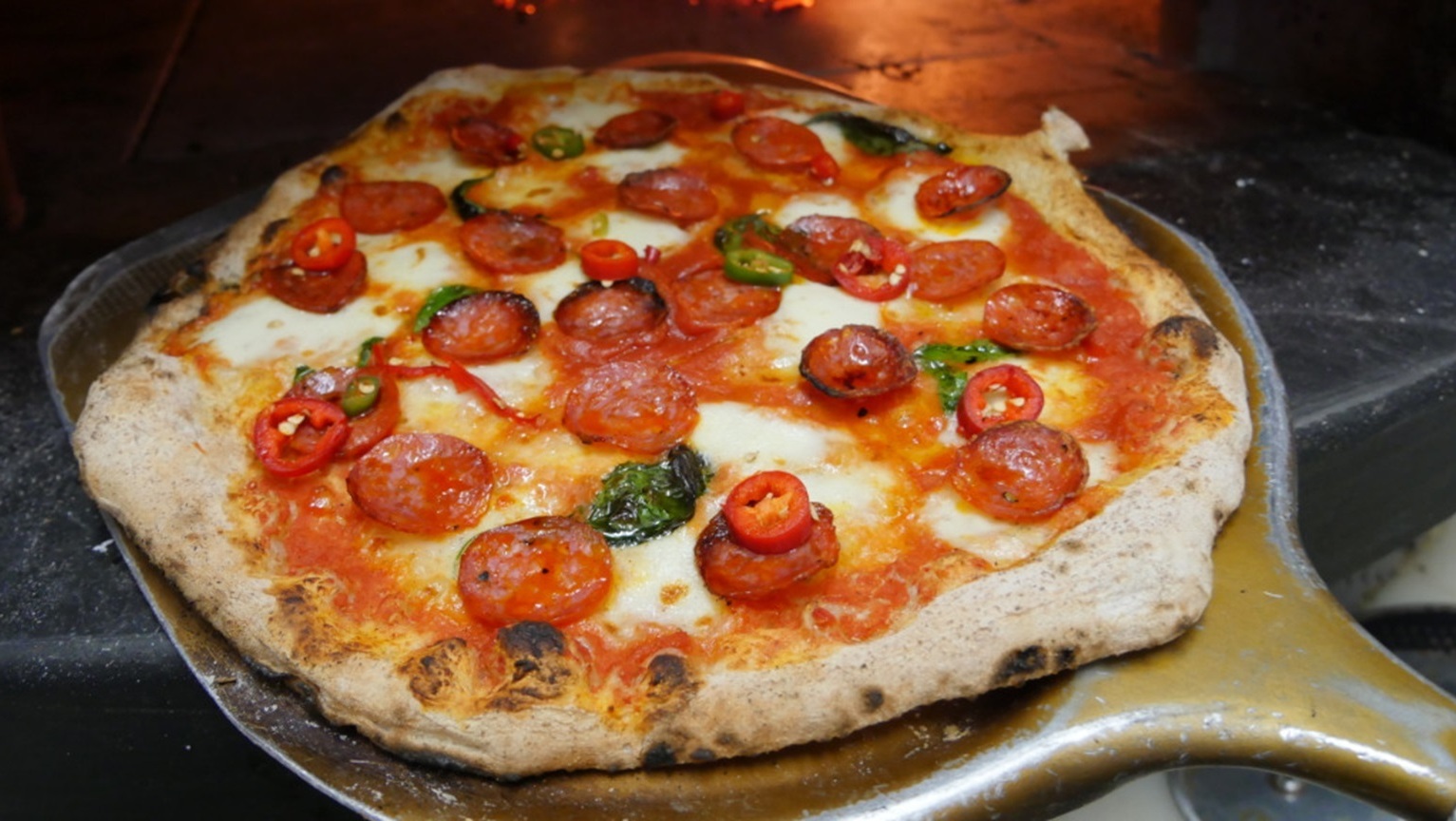 Diavola - Pizza Near Me Collection in Cubitt Town E14