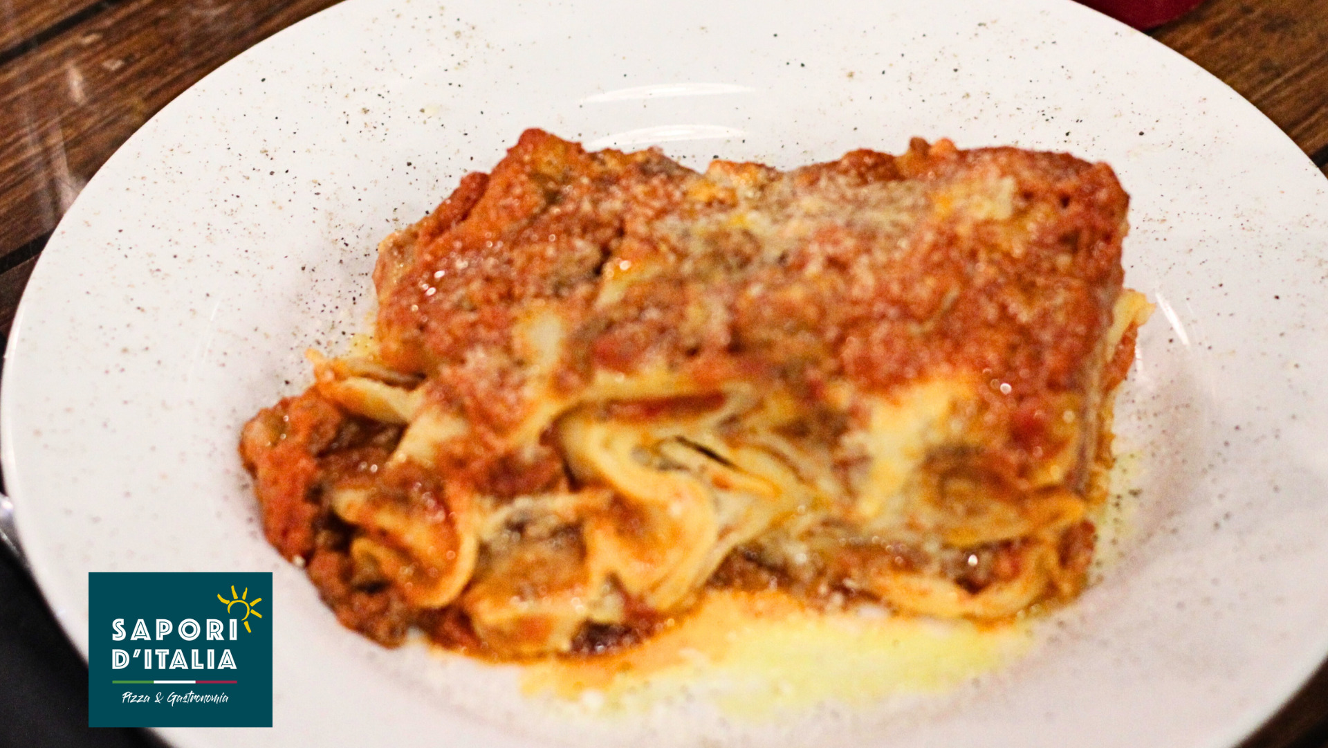 Lasagna Bolognese - Sapori Ditalia Delivery in Shooters Hill SE18