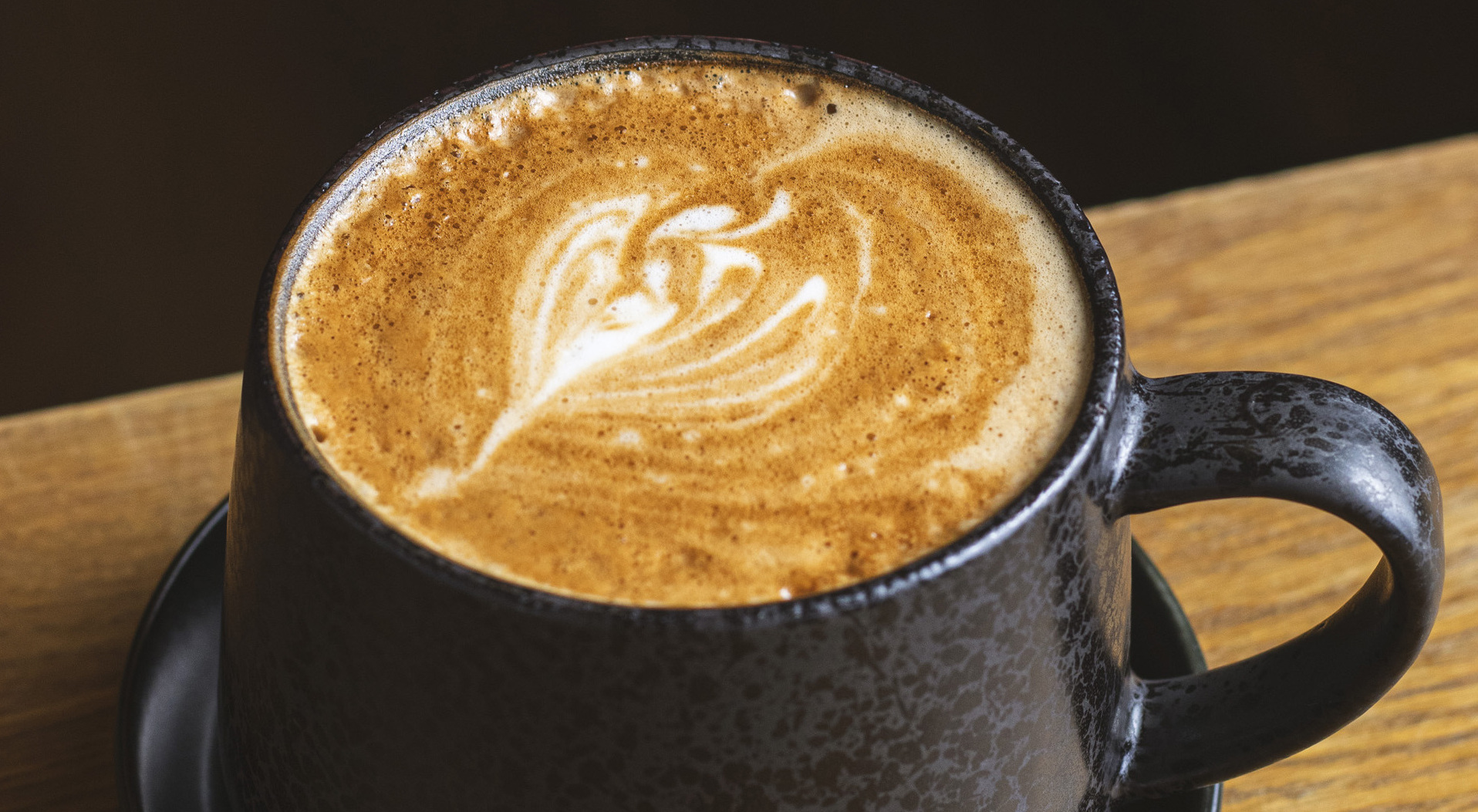Latte - Corporate Collection in Seafield AB15