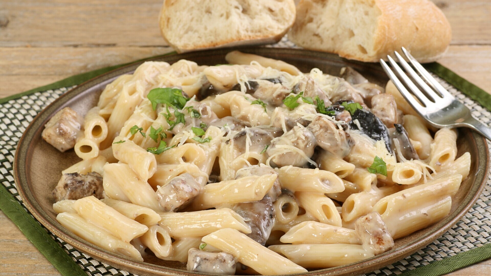 Cheese Chicken & Mushroom Pasta - Burgers Delivery in Snaresbrook E11