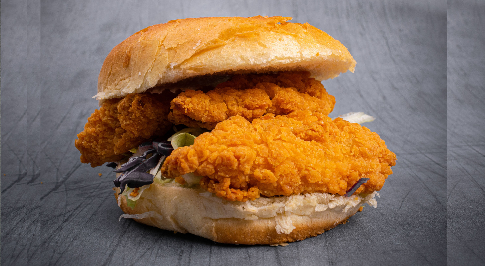 Classic Chicken Burger - Best Pizza Collection in Luton LU1