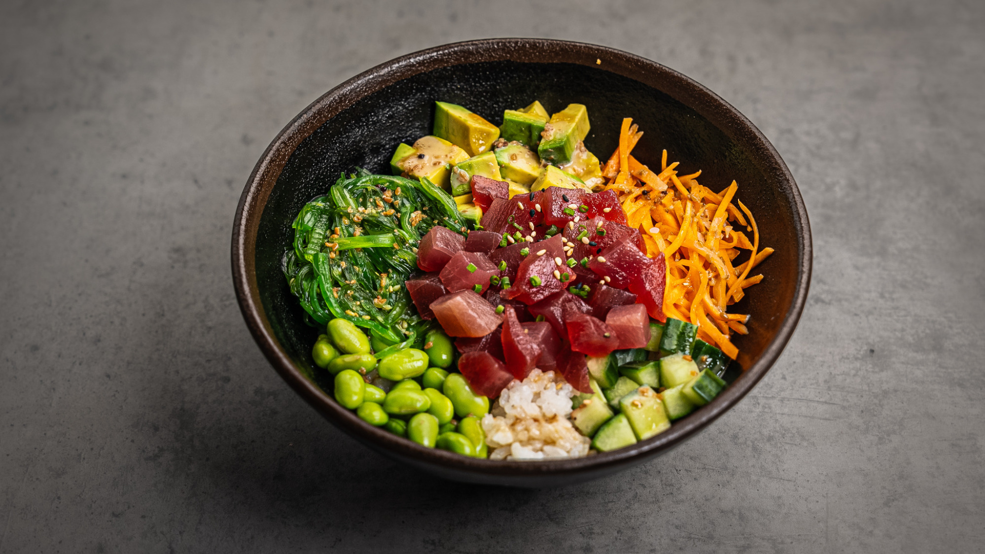 Spring Tuna Poke Bowl - Hosomaki Delivery in Clapham Common SW4