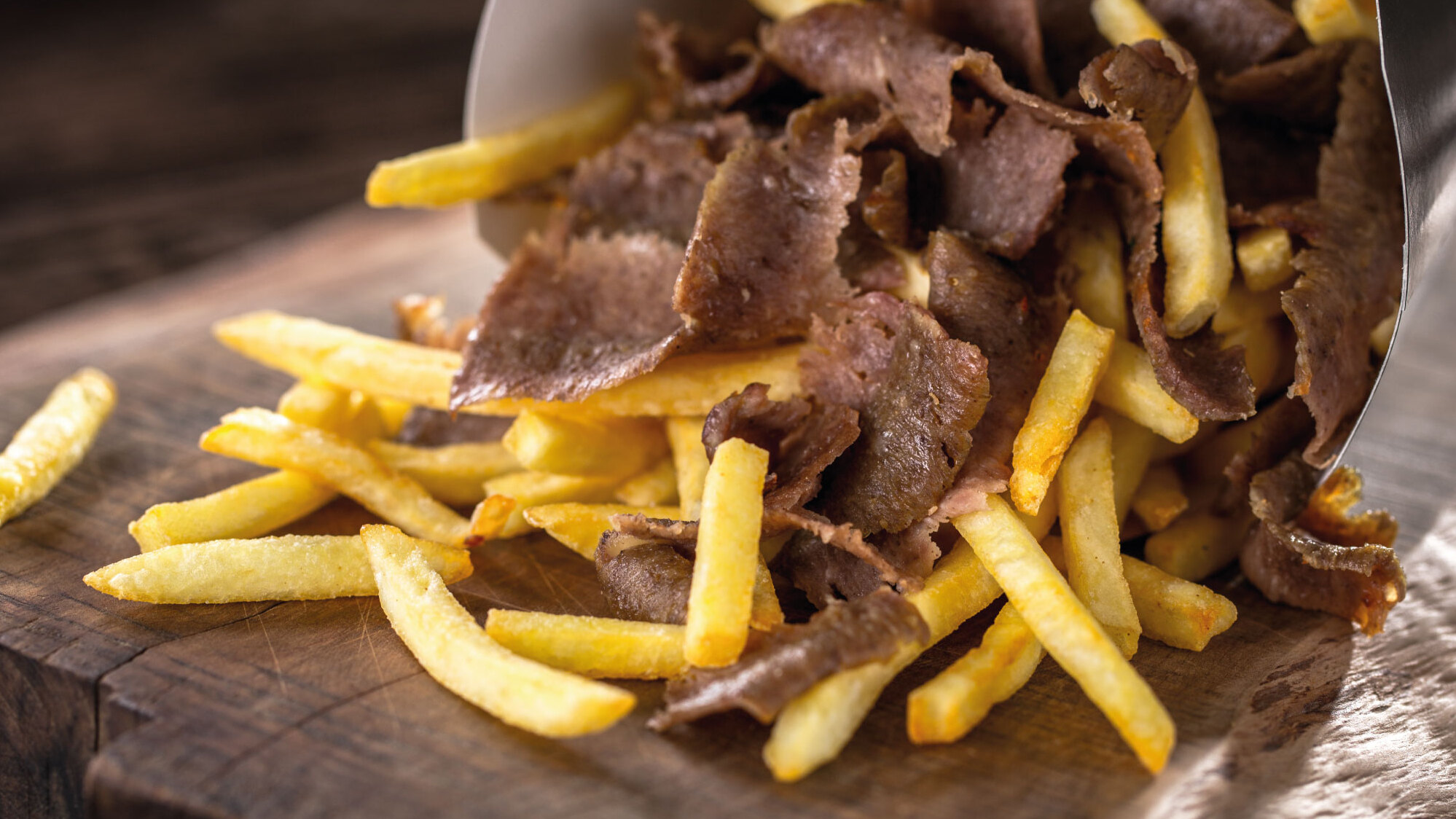 Reg Kebab Box Garlic Dip - Pizza Delivery in Southfield Green NE23