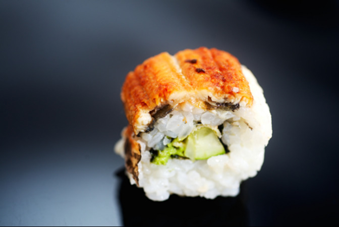 Spicy Tuna Cucumber Uramaki - Teriyaki Delivery in Highbury N5