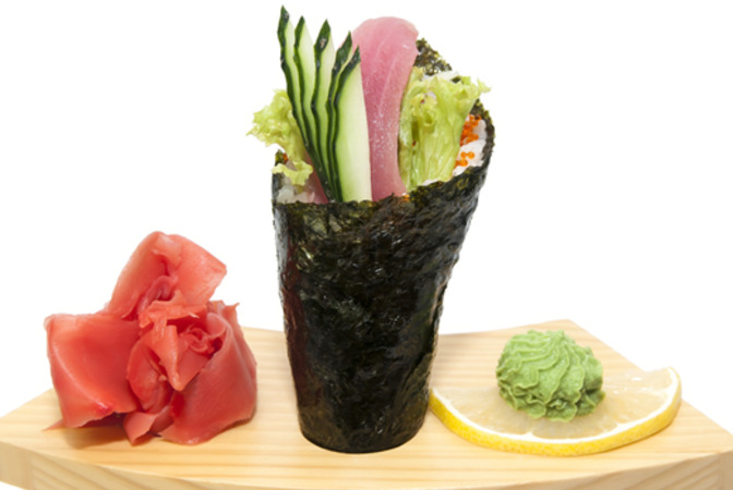 Spicy Tuna Temaki - Futomaki Delivery in Frognal NW3
