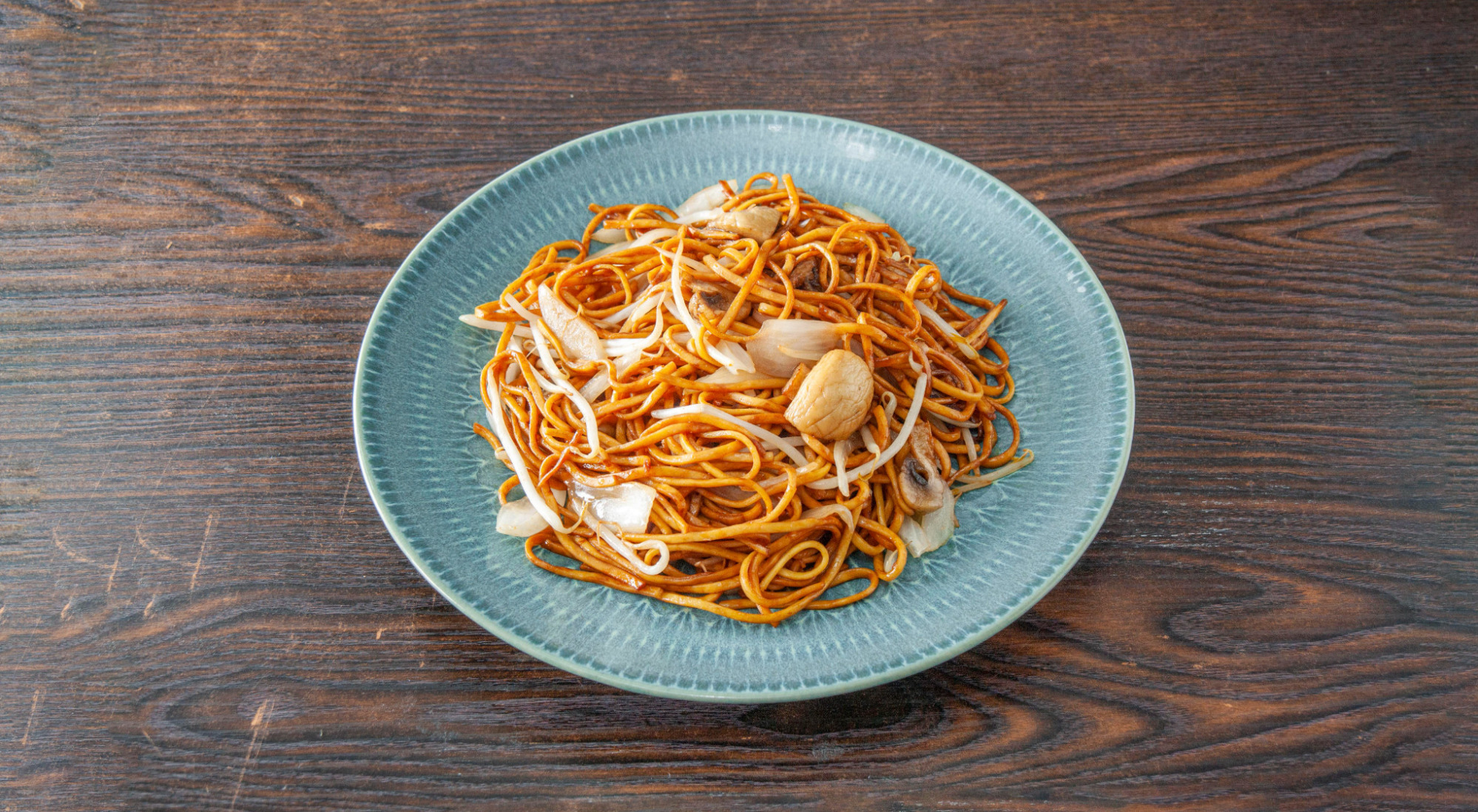 Small Mushroom Chow Mein - Chinese Restuarant Delivery in Old Town SG1