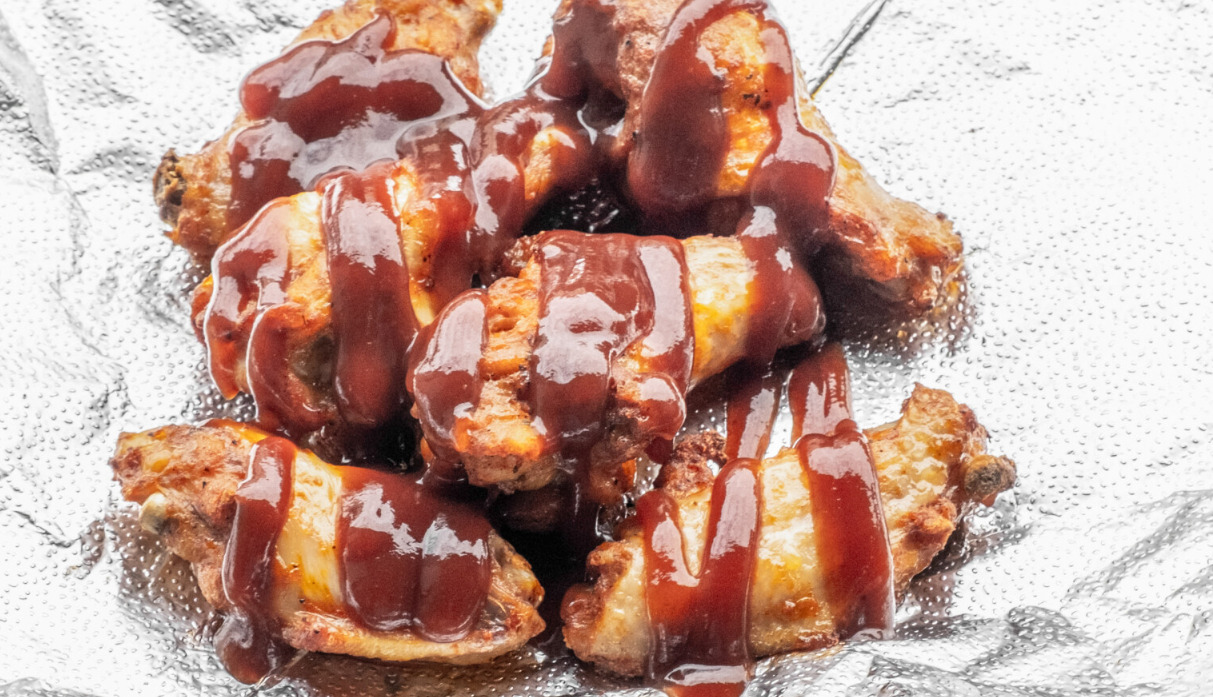 6 BBQ Wings - Number 1 Collection in Morden SM4