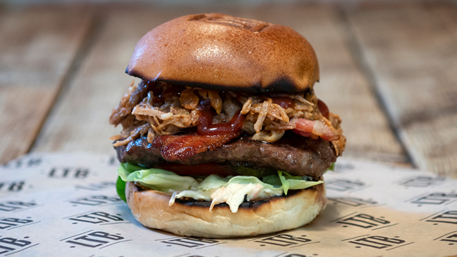 Phat Pig - Chicken Burger Collection in Beacon End CO3