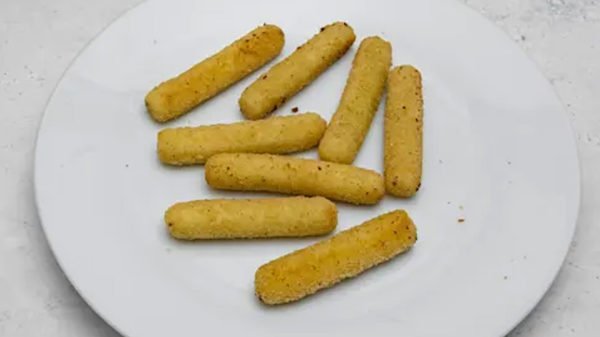 7 Mozzarella Sticks - Chicken Collection in St Ibbs SG4